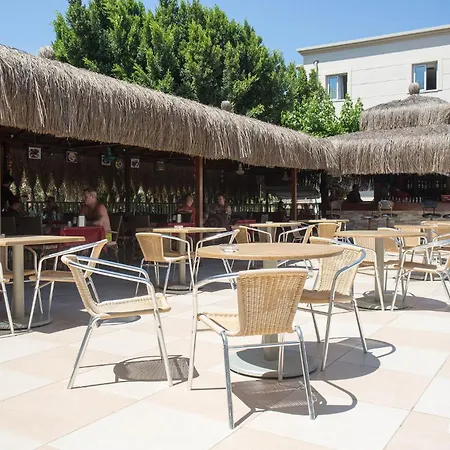 Hotel apartamentowy Amphi 3*