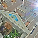 Amphi شقة فندقية 3*