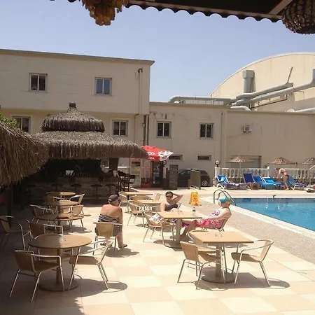 Amphi Hotel de apartamente