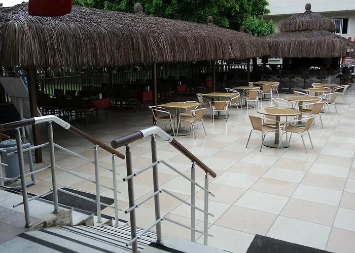 Amphi 3* マルマリス